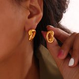Knotty