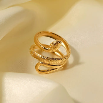 Serpenti ring